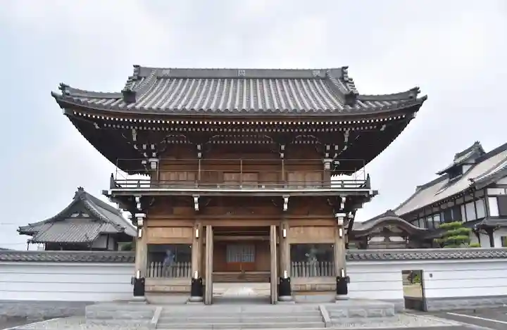玄猷寺の山門・神門
