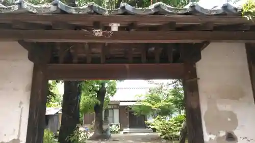 等覚院の山門・神門