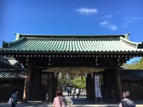 三嶋大社の山門・神門
