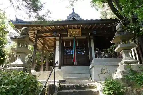 春日神社の末社