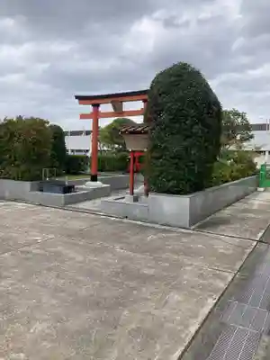 稲荷大明神（そごう横浜店・屋上）(神奈川県)