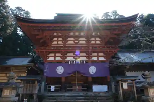 丹生都比売神社の山門・神門