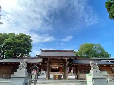 亀ケ池八幡宮の山門・神門