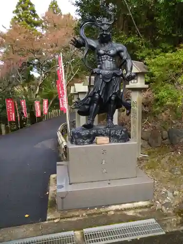 正法寺の像