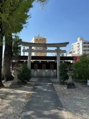 神明社（赤塚神明社）の{uncategorized: "未分類", other: "その他", undefined: "問題あり", building: "その他建物", grave: "お墓", sacred_gate: "鳥居", guardian: "狛犬", statue: "像", buddha: "仏像", history: "歴史", nature: "自然", garden: "庭園", animal: "動物", pagoda: "塔", temizu: "手水舎", mountain_gate: "山門・神門", sanctuary: "本殿・本堂", subordinate: "末社・摂社", art: "芸術", scenery: "景色", jizo: "地蔵", ema: "絵馬", goshuin: "御朱印", omikuji: "おみくじ", items: "授与品その他", amulet: "お守り", goshuincho: "御朱印帳", eats: "食事", festival: "お祭り", votive_dance: "神楽", shichigosan: "七五三参", wedding: "結婚式", experience: "体験その他", initially: "初詣", around: "周辺", anti_infection: "感染症対策"}