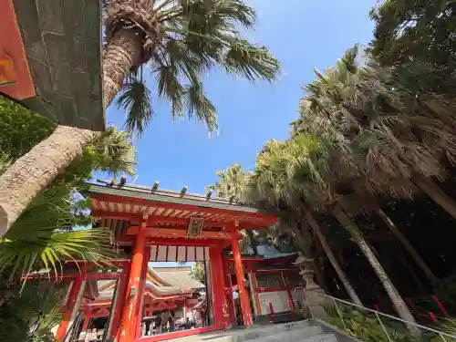 青島神社（青島神宮）の{uncategorized: "未分類", other: "その他", undefined: "問題あり", building: "その他建物", grave: "お墓", sacred_gate: "鳥居", guardian: "狛犬", statue: "像", buddha: "仏像", history: "歴史", nature: "自然", garden: "庭園", animal: "動物", pagoda: "塔", temizu: "手水舎", mountain_gate: "山門・神門", sanctuary: "本殿・本堂", subordinate: "末社・摂社", art: "芸術", scenery: "景色", jizo: "地蔵", ema: "絵馬", goshuin: "御朱印", omikuji: "おみくじ", items: "授与品その他", amulet: "お守り", goshuincho: "御朱印帳", eats: "食事", festival: "お祭り", votive_dance: "神楽", shichigosan: "七五三参", wedding: "結婚式", experience: "体験その他", initially: "初詣", around: "周辺", anti_infection: "感染症対策"}
