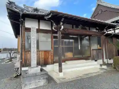 常念寺の{uncategorized: "未分類", other: "その他", undefined: "問題あり", building: "その他建物", grave: "お墓", sacred_gate: "鳥居", guardian: "狛犬", statue: "像", buddha: "仏像", history: "歴史", nature: "自然", garden: "庭園", animal: "動物", pagoda: "塔", temizu: "手水舎", mountain_gate: "山門・神門", sanctuary: "本殿・本堂", subordinate: "末社・摂社", art: "芸術", scenery: "景色", jizo: "地蔵", ema: "絵馬", goshuin: "御朱印", omikuji: "おみくじ", items: "授与品その他", amulet: "お守り", goshuincho: "御朱印帳", eats: "食事", festival: "お祭り", votive_dance: "神楽", shichigosan: "七五三参", wedding: "結婚式", experience: "体験その他", initially: "初詣", around: "周辺", anti_infection: "感染症対策"}