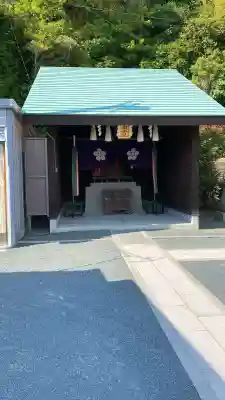 藤ノ木白山神社の{uncategorized: "未分類", other: "その他", undefined: "問題あり", building: "その他建物", grave: "お墓", sacred_gate: "鳥居", guardian: "狛犬", statue: "像", buddha: "仏像", history: "歴史", nature: "自然", garden: "庭園", animal: "動物", pagoda: "塔", temizu: "手水舎", mountain_gate: "山門・神門", sanctuary: "本殿・本堂", subordinate: "末社・摂社", art: "芸術", scenery: "景色", jizo: "地蔵", ema: "絵馬", goshuin: "御朱印", omikuji: "おみくじ", items: "授与品その他", amulet: "お守り", goshuincho: "御朱印帳", eats: "食事", festival: "お祭り", votive_dance: "神楽", shichigosan: "七五三参", wedding: "結婚式", experience: "体験その他", initially: "初詣", around: "周辺", anti_infection: "感染症対策"}