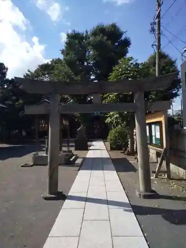 六所神社の鳥居