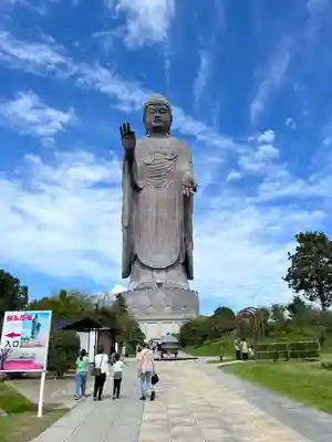 東本願寺本廟 牛久浄苑(牛久大仏)(茨城県)