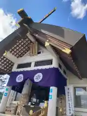 烈々布神社の本殿