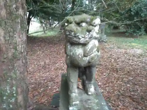 賀茂神社の狛犬