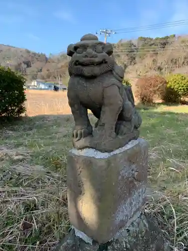 熊野神社の狛犬