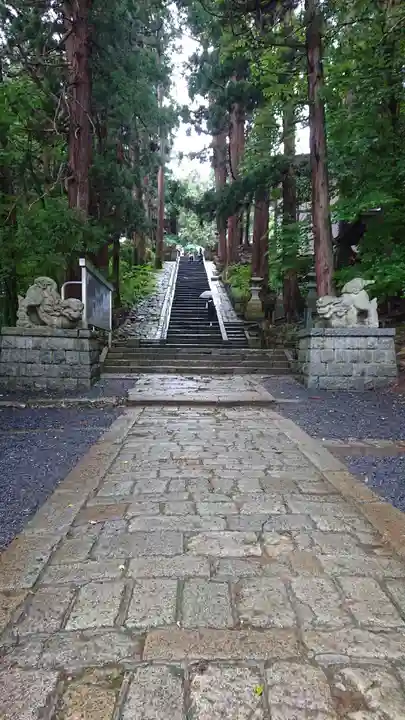 熊野大社(山形県)