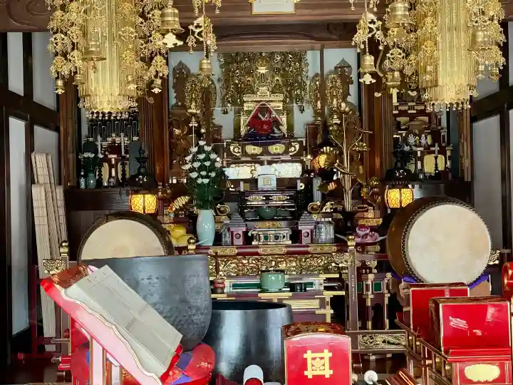 浄瀧寺の{uncategorized: "未分類", other: "その他", undefined: "問題あり", building: "その他建物", grave: "お墓", sacred_gate: "鳥居", guardian: "狛犬", statue: "像", buddha: "仏像", history: "歴史", nature: "自然", garden: "庭園", animal: "動物", pagoda: "塔", temizu: "手水舎", mountain_gate: "山門・神門", sanctuary: "本殿・本堂", subordinate: "末社・摂社", art: "芸術", scenery: "景色", jizo: "地蔵", ema: "絵馬", goshuin: "御朱印", omikuji: "おみくじ", items: "授与品その他", amulet: "お守り", goshuincho: "御朱印帳", eats: "食事", festival: "お祭り", votive_dance: "神楽", shichigosan: "七五三参", wedding: "結婚式", experience: "体験その他", initially: "初詣", around: "周辺", anti_infection: "感染症対策"}