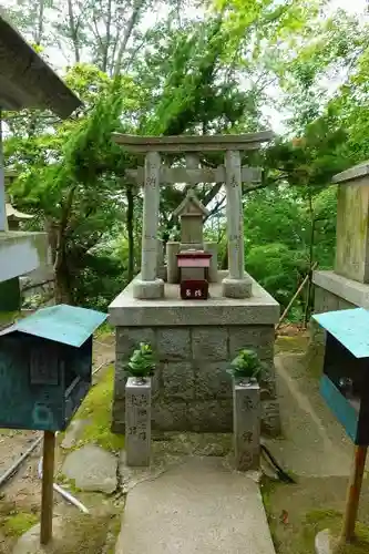 朝護孫子寺の末社・摂社