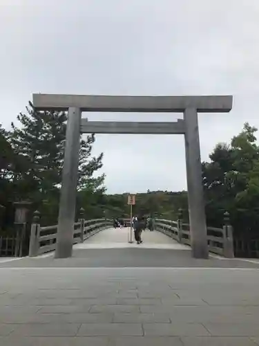 伊勢神宮内宮（皇大神宮）の鳥居