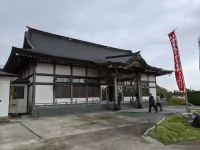 光明寺の本殿・本堂