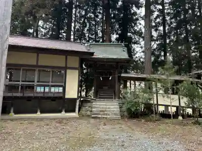 七二会守田神社の{uncategorized: "未分類", other: "その他", undefined: "問題あり", building: "その他建物", grave: "お墓", sacred_gate: "鳥居", guardian: "狛犬", statue: "像", buddha: "仏像", history: "歴史", nature: "自然", garden: "庭園", animal: "動物", pagoda: "塔", temizu: "手水舎", mountain_gate: "山門・神門", sanctuary: "本殿・本堂", subordinate: "末社・摂社", art: "芸術", scenery: "景色", jizo: "地蔵", ema: "絵馬", goshuin: "御朱印", omikuji: "おみくじ", items: "授与品その他", amulet: "お守り", goshuincho: "御朱印帳", eats: "食事", festival: "お祭り", votive_dance: "神楽", shichigosan: "七五三参", wedding: "結婚式", experience: "体験その他", initially: "初詣", around: "周辺", anti_infection: "感染症対策"}