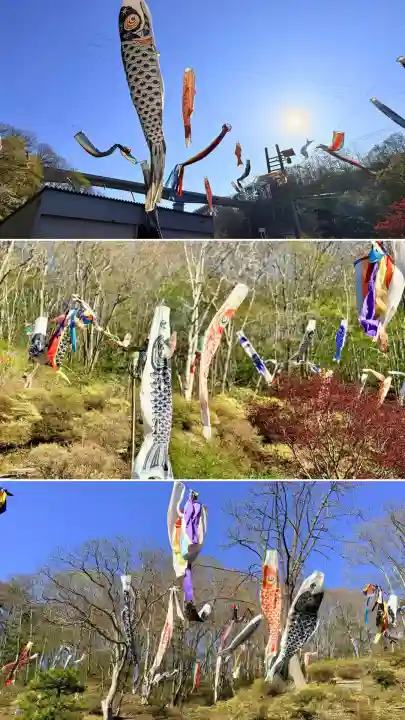 湯の沢神社の{uncategorized: "未分類", other: "その他", undefined: "問題あり", building: "その他建物", grave: "お墓", sacred_gate: "鳥居", guardian: "狛犬", statue: "像", buddha: "仏像", history: "歴史", nature: "自然", garden: "庭園", animal: "動物", pagoda: "塔", temizu: "手水舎", mountain_gate: "山門・神門", sanctuary: "本殿・本堂", subordinate: "末社・摂社", art: "芸術", scenery: "景色", jizo: "地蔵", ema: "絵馬", goshuin: "御朱印", omikuji: "おみくじ", items: "授与品その他", amulet: "お守り", goshuincho: "御朱印帳", eats: "食事", festival: "お祭り", votive_dance: "神楽", shichigosan: "七五三参", wedding: "結婚式", experience: "体験その他", initially: "初詣", around: "周辺", anti_infection: "感染症対策"}