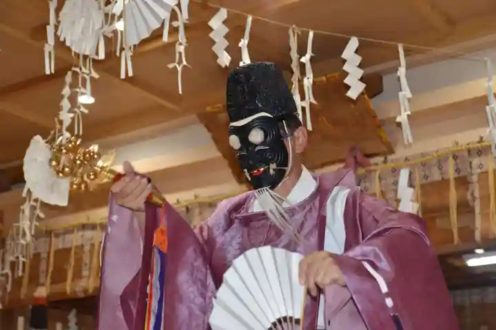 尻岸内八幡神社の神楽