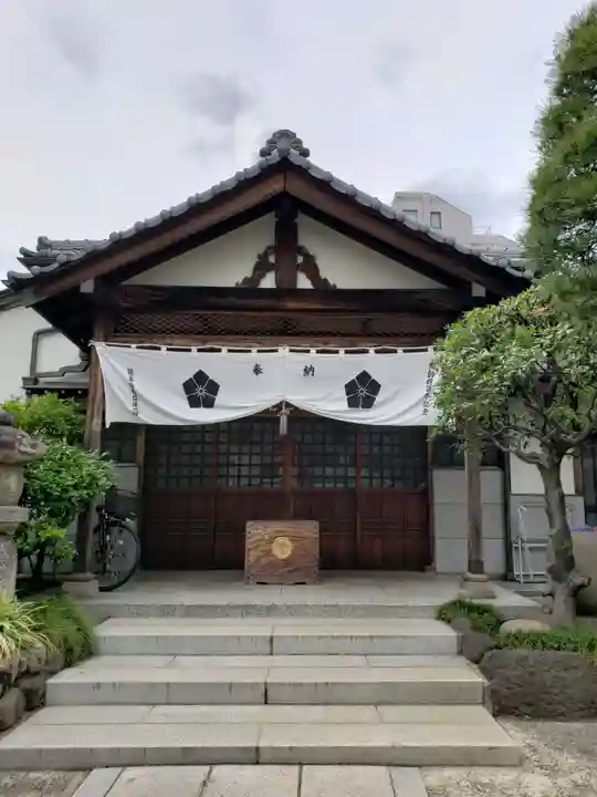 龍泉院の本殿・本堂