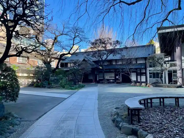 常圓寺の{uncategorized: "未分類", other: "その他", undefined: "問題あり", building: "その他建物", grave: "お墓", sacred_gate: "鳥居", guardian: "狛犬", statue: "像", buddha: "仏像", history: "歴史", nature: "自然", garden: "庭園", animal: "動物", pagoda: "塔", temizu: "手水舎", mountain_gate: "山門・神門", sanctuary: "本殿・本堂", subordinate: "末社・摂社", art: "芸術", scenery: "景色", jizo: "地蔵", ema: "絵馬", goshuin: "御朱印", omikuji: "おみくじ", items: "授与品その他", amulet: "お守り", goshuincho: "御朱印帳", eats: "食事", festival: "お祭り", votive_dance: "神楽", shichigosan: "七五三参", wedding: "結婚式", experience: "体験その他", initially: "初詣", around: "周辺", anti_infection: "感染症対策"}