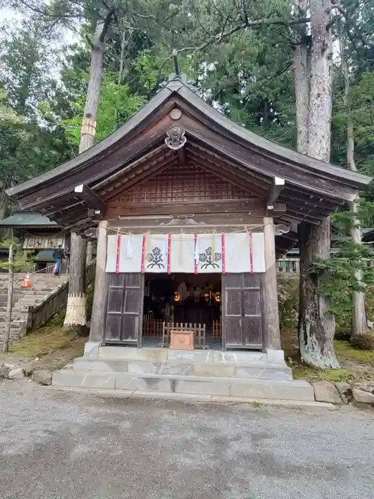 諏訪大社(長野県)