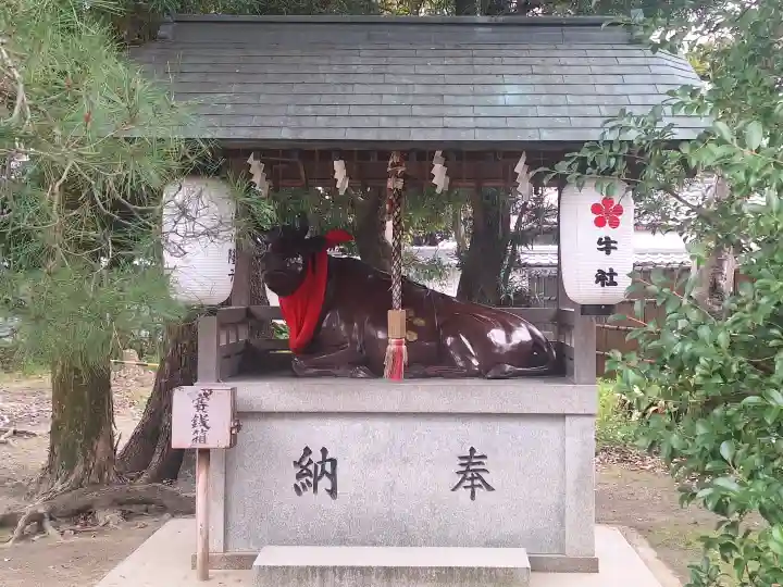 佐太神社(佐太天神宮)の{uncategorized: "未分類", other: "その他", undefined: "問題あり", building: "その他建物", grave: "お墓", sacred_gate: "鳥居", guardian: "狛犬", statue: "像", buddha: "仏像", history: "歴史", nature: "自然", garden: "庭園", animal: "動物", pagoda: "塔", temizu: "手水舎", mountain_gate: "山門・神門", sanctuary: "本殿・本堂", subordinate: "末社・摂社", art: "芸術", scenery: "景色", jizo: "地蔵", ema: "絵馬", goshuin: "御朱印", omikuji: "おみくじ", items: "授与品その他", amulet: "お守り", goshuincho: "御朱印帳", eats: "食事", festival: "お祭り", votive_dance: "神楽", shichigosan: "七五三参", wedding: "結婚式", experience: "体験その他", initially: "初詣", around: "周辺", anti_infection: "感染症対策"}