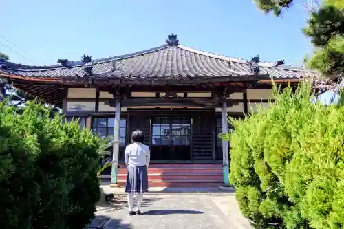 徳雲寺の本殿・本堂