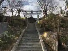 石都々古和気神社の建物その他