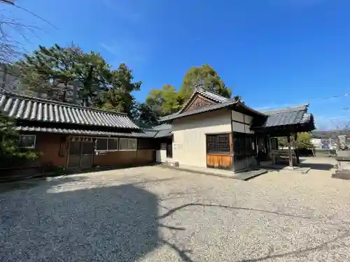 勝速日神社の{uncategorized: "未分類", other: "その他", undefined: "問題あり", building: "その他建物", grave: "お墓", sacred_gate: "鳥居", guardian: "狛犬", statue: "像", buddha: "仏像", history: "歴史", nature: "自然", garden: "庭園", animal: "動物", pagoda: "塔", temizu: "手水舎", mountain_gate: "山門・神門", sanctuary: "本殿・本堂", subordinate: "末社・摂社", art: "芸術", scenery: "景色", jizo: "地蔵", ema: "絵馬", goshuin: "御朱印", omikuji: "おみくじ", items: "授与品その他", amulet: "お守り", goshuincho: "御朱印帳", eats: "食事", festival: "お祭り", votive_dance: "神楽", shichigosan: "七五三参", wedding: "結婚式", experience: "体験その他", initially: "初詣", around: "周辺", anti_infection: "感染症対策"}
