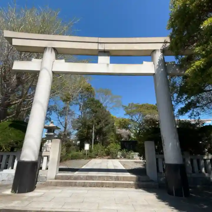 龍口明神社の{uncategorized: "未分類", other: "その他", undefined: "問題あり", building: "その他建物", grave: "お墓", sacred_gate: "鳥居", guardian: "狛犬", statue: "像", buddha: "仏像", history: "歴史", nature: "自然", garden: "庭園", animal: "動物", pagoda: "塔", temizu: "手水舎", mountain_gate: "山門・神門", sanctuary: "本殿・本堂", subordinate: "末社・摂社", art: "芸術", scenery: "景色", jizo: "地蔵", ema: "絵馬", goshuin: "御朱印", omikuji: "おみくじ", items: "授与品その他", amulet: "お守り", goshuincho: "御朱印帳", eats: "食事", festival: "お祭り", votive_dance: "神楽", shichigosan: "七五三参", wedding: "結婚式", experience: "体験その他", initially: "初詣", around: "周辺", anti_infection: "感染症対策"}