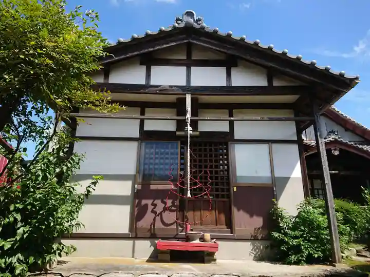 花常稲荷社の本殿・本堂