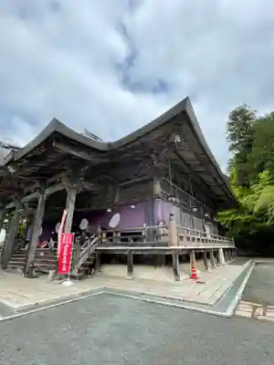 成相寺の本殿・本堂