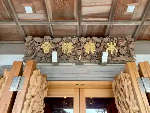 日蓮宗龍口山本龍寺の{uncategorized: "未分類", other: "その他", undefined: "問題あり", building: "その他建物", grave: "お墓", sacred_gate: "鳥居", guardian: "狛犬", statue: "像", buddha: "仏像", history: "歴史", nature: "自然", garden: "庭園", animal: "動物", pagoda: "塔", temizu: "手水舎", mountain_gate: "山門・神門", sanctuary: "本殿・本堂", subordinate: "末社・摂社", art: "芸術", scenery: "景色", jizo: "地蔵", ema: "絵馬", goshuin: "御朱印", omikuji: "おみくじ", items: "授与品その他", amulet: "お守り", goshuincho: "御朱印帳", eats: "食事", festival: "お祭り", votive_dance: "神楽", shichigosan: "七五三参", wedding: "結婚式", experience: "体験その他", initially: "初詣", around: "周辺", anti_infection: "感染症対策"}