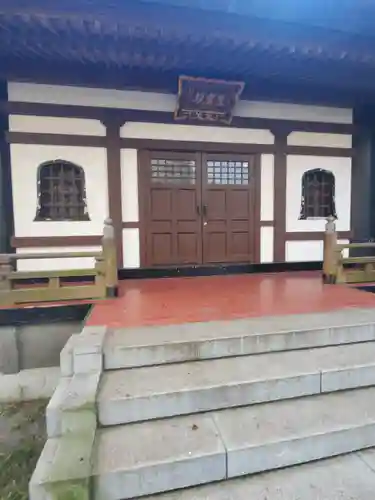 龍興寺の本殿・本堂