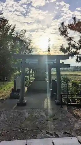 乳清水神社の鳥居