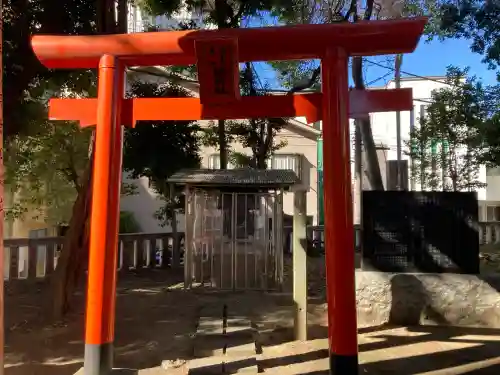 洲崎大神の{uncategorized: "未分類", other: "その他", undefined: "問題あり", building: "その他建物", grave: "お墓", sacred_gate: "鳥居", guardian: "狛犬", statue: "像", buddha: "仏像", history: "歴史", nature: "自然", garden: "庭園", animal: "動物", pagoda: "塔", temizu: "手水舎", mountain_gate: "山門・神門", sanctuary: "本殿・本堂", subordinate: "末社・摂社", art: "芸術", scenery: "景色", jizo: "地蔵", ema: "絵馬", goshuin: "御朱印", omikuji: "おみくじ", items: "授与品その他", amulet: "お守り", goshuincho: "御朱印帳", eats: "食事", festival: "お祭り", votive_dance: "神楽", shichigosan: "七五三参", wedding: "結婚式", experience: "体験その他", initially: "初詣", around: "周辺", anti_infection: "感染症対策"}