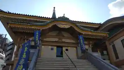 眞性寺の本殿・本堂
