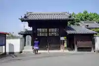 成道寺の山門・神門