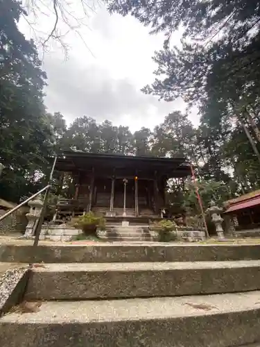 春日神社の本殿