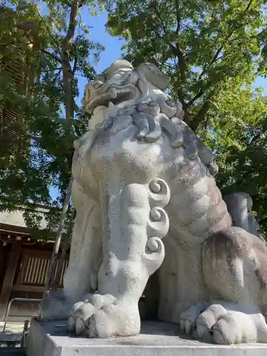 寒川神社の狛犬