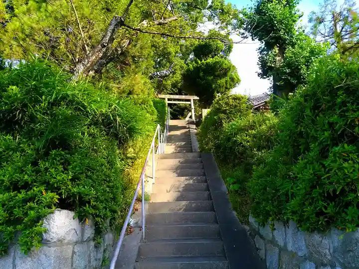 古見御嶽神社のその他建物
