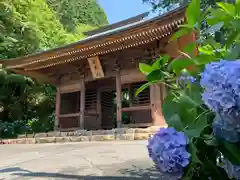 普門寺(切り絵御朱印発祥の寺)の山門