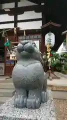 三輪神社の狛犬