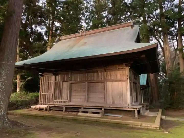 稲荷六所神社の本殿・本堂