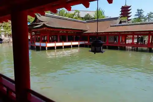 厳島神社の建物その他