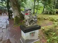 諏訪神社の狛犬