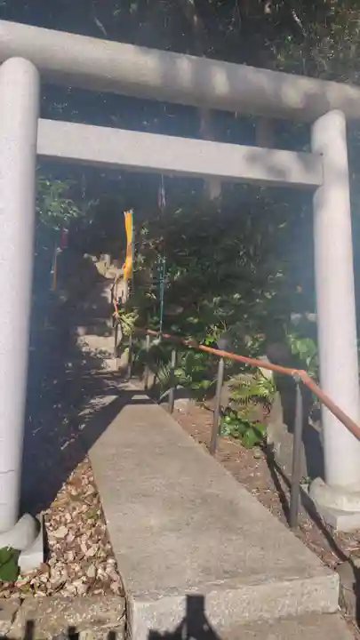 神社 < 社号不明 >(神奈川県)